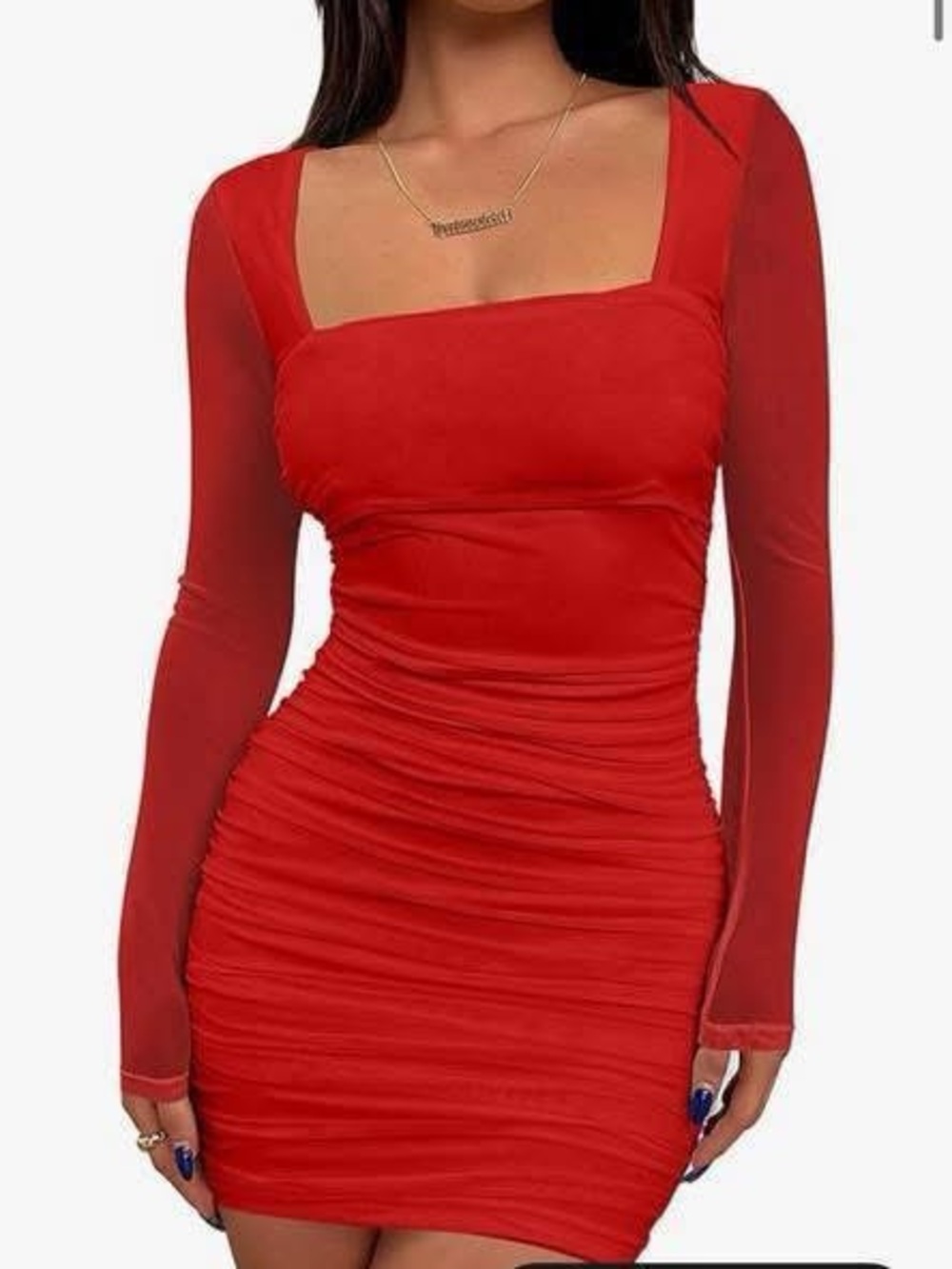 Red Square-Neck Long-Sleeve Ruched Bodycon Dress